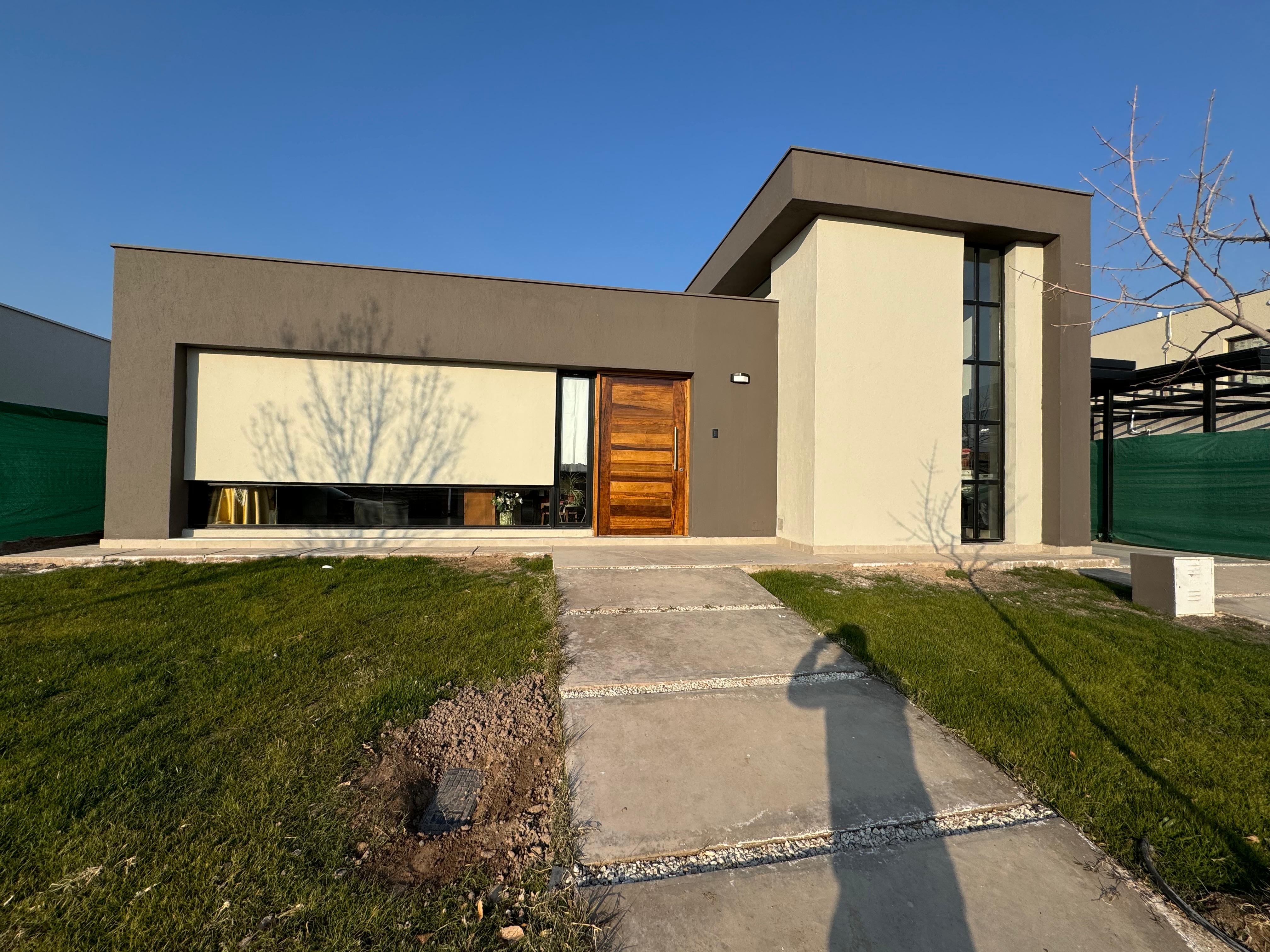 La Luisa A66 — Barrio La Luisa, Maipú, Mendoza